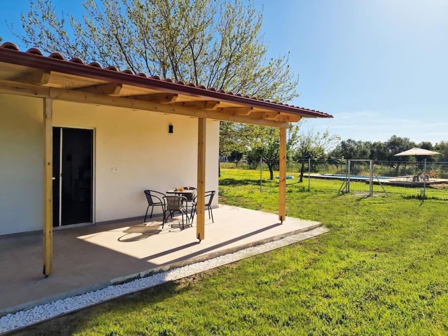 Cozy Owl'S Studio Home Pyrgos  Exterior photo
